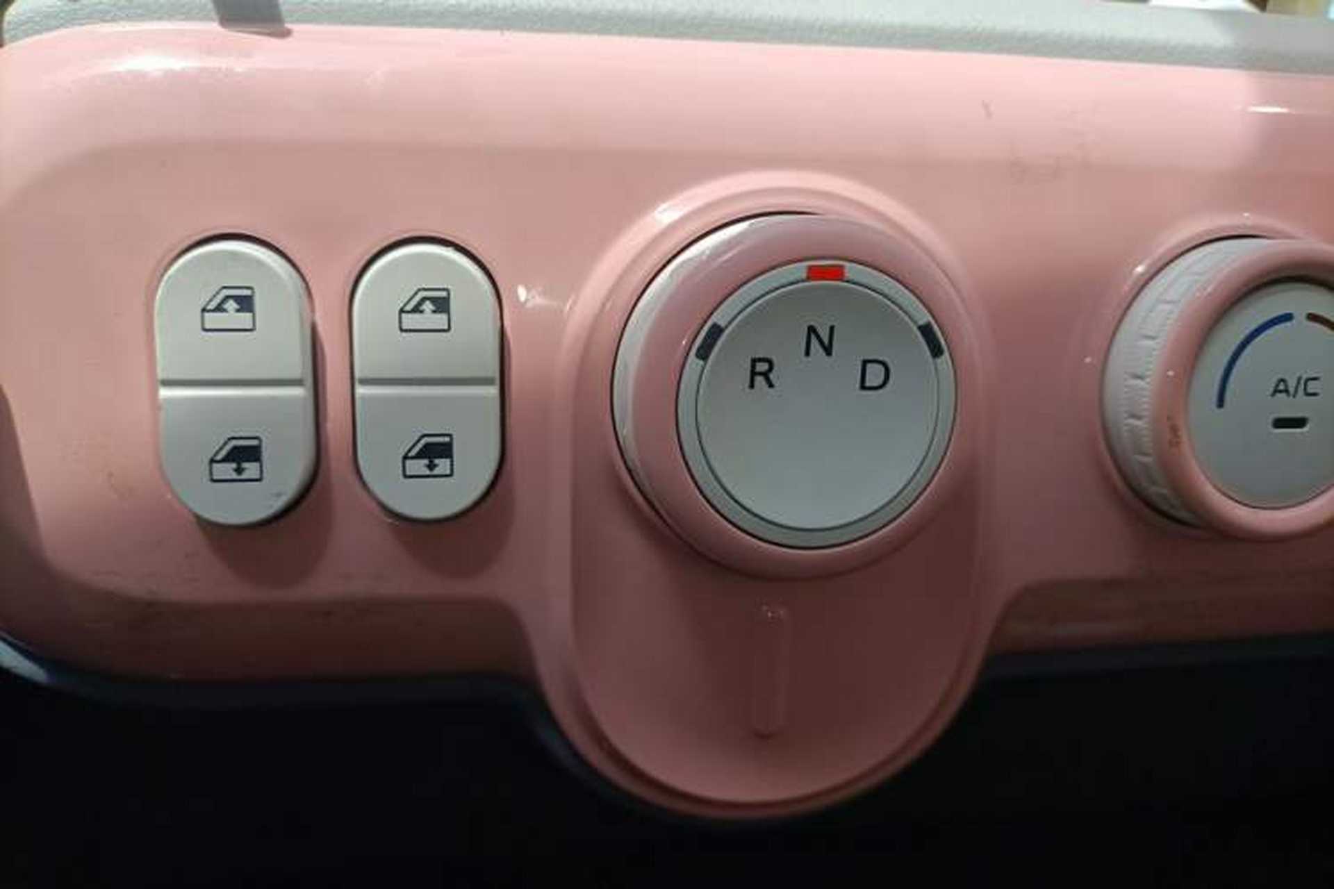 Used Bestune Pony 2025 222km Range Agile Horse Gear Lever