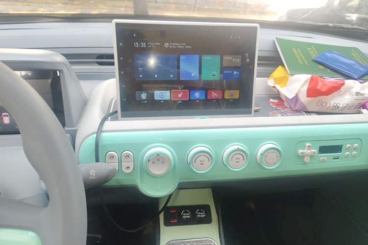 Used Bestune Pony 2025 222km Range Linglong Horse Audio And AC Panel