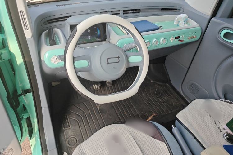 Used Bestune Pony 2025 222km Clever Horse Center Console