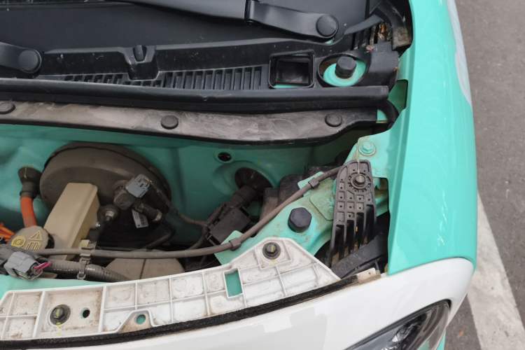 Used Bestune Pony 2025 222km Lightning Horse Engine Bay Left