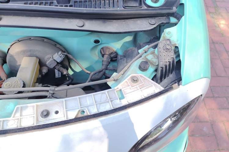 Used Bestune Pony 2025 222km Range Agile Horse Engine Bay Left