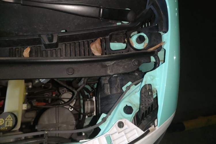 Used Bestune Pony 2025 222km Lightning Horse Engine Bay Left