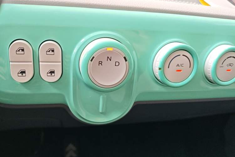 Used Bestune Pony 2025 222km Clever Horse Gear Lever
