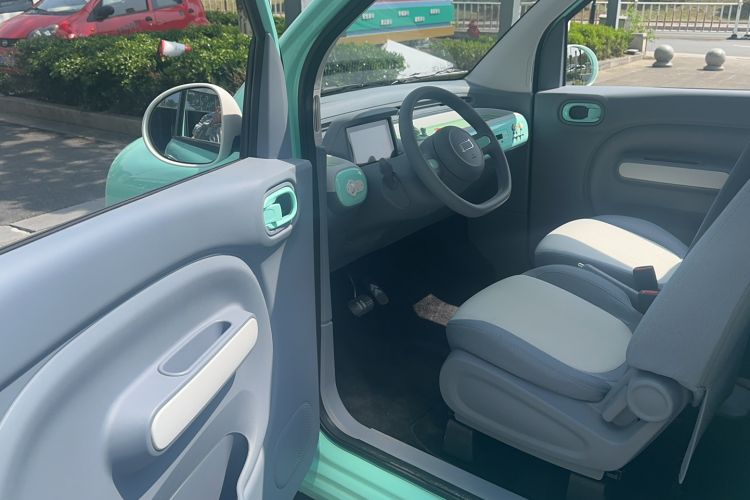 Used Bestune Pony 2025 222km Lightning Horse Interior 2