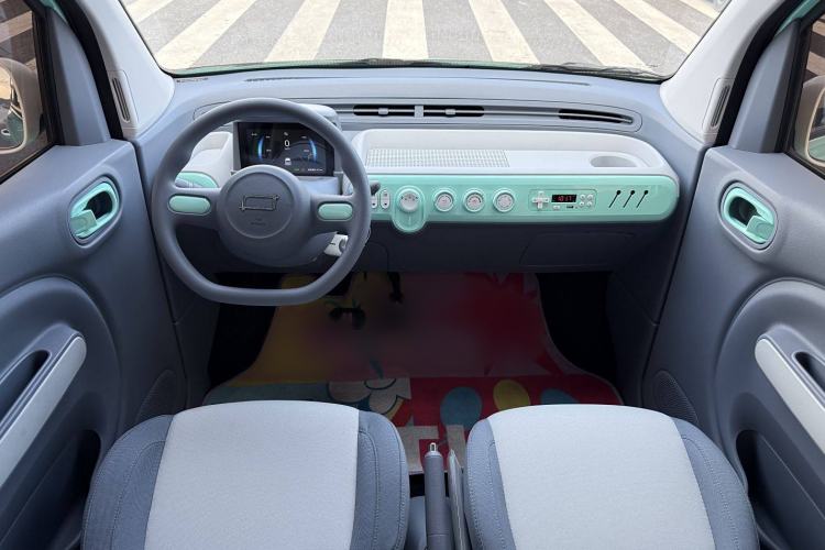 Used Bestune Pony 2025 222km Range Agile Horse Interior 7