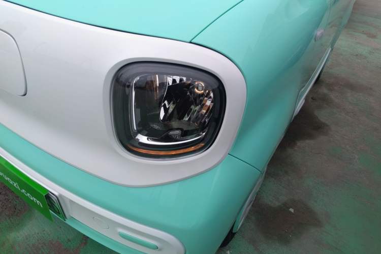 Used Bestune Pony 2025 222km Range Agile Horse Left Front Headlight