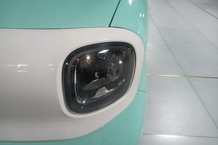 Used Bestune Pony 2025 222km Range Agile Horse Left Front Headlight