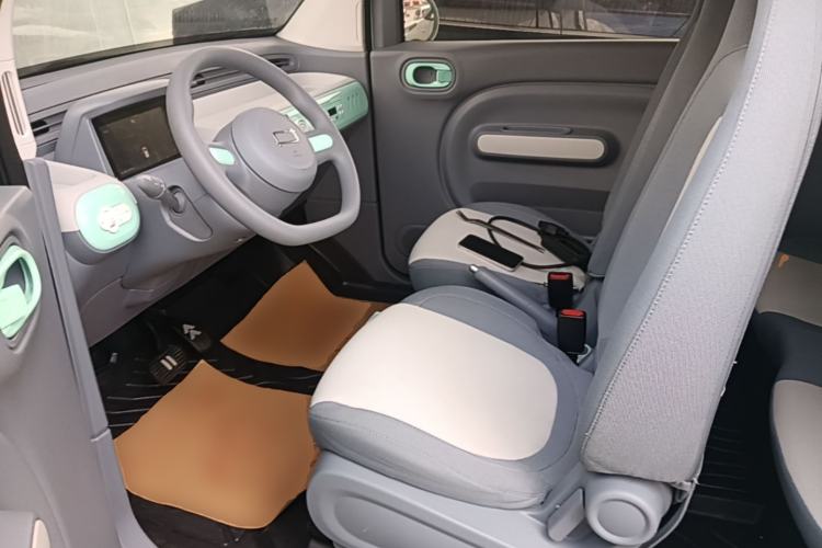 Used Bestune Pony 2025 222km Lightning Horse Left Front Seat