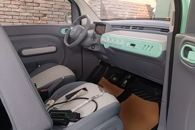 Used Bestune Pony 2025 222km Lightning Horse Right Front Seat