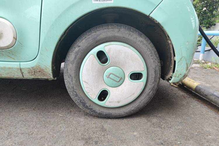 Used Bestune Pony 2025 222km Lightning Horse Right Front Wheel Hub