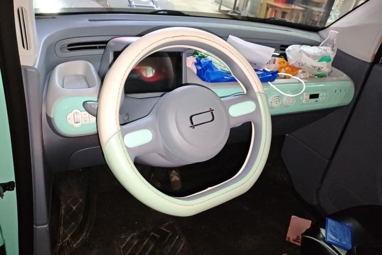 Used Bestune Pony 2025 222km Range Agile Horse Steering Wheel