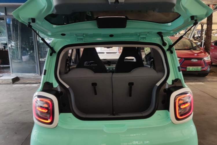 Used Bestune Pony 2025 222km Range Agile Horse Trunk