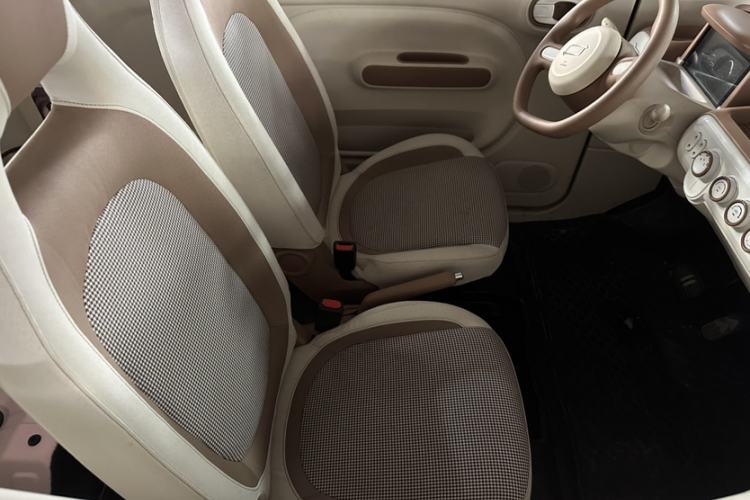 Used Bestune Pony 2025 222km Range Agile Horse Interior 5