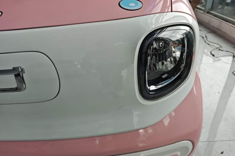 Used Bestune Pony 2025 222km Range Agile Horse Left Front Headlight