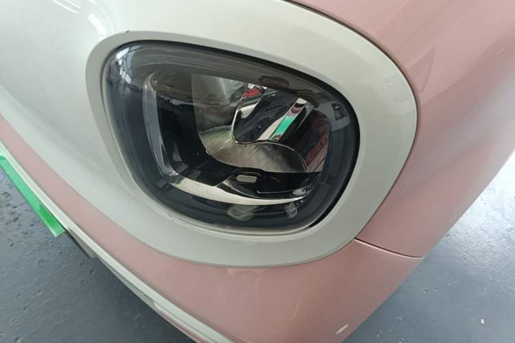 Used Bestune Pony 2025 222km Range Agile Horse Left Front Headlight