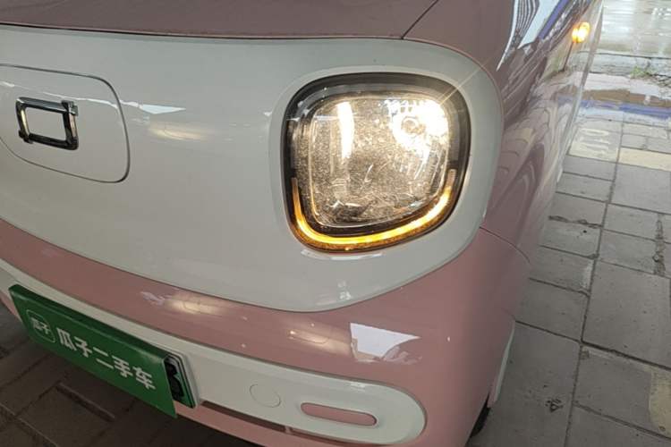 Used Bestune Pony 2025 222km Range Agile Horse Left Front Headlight