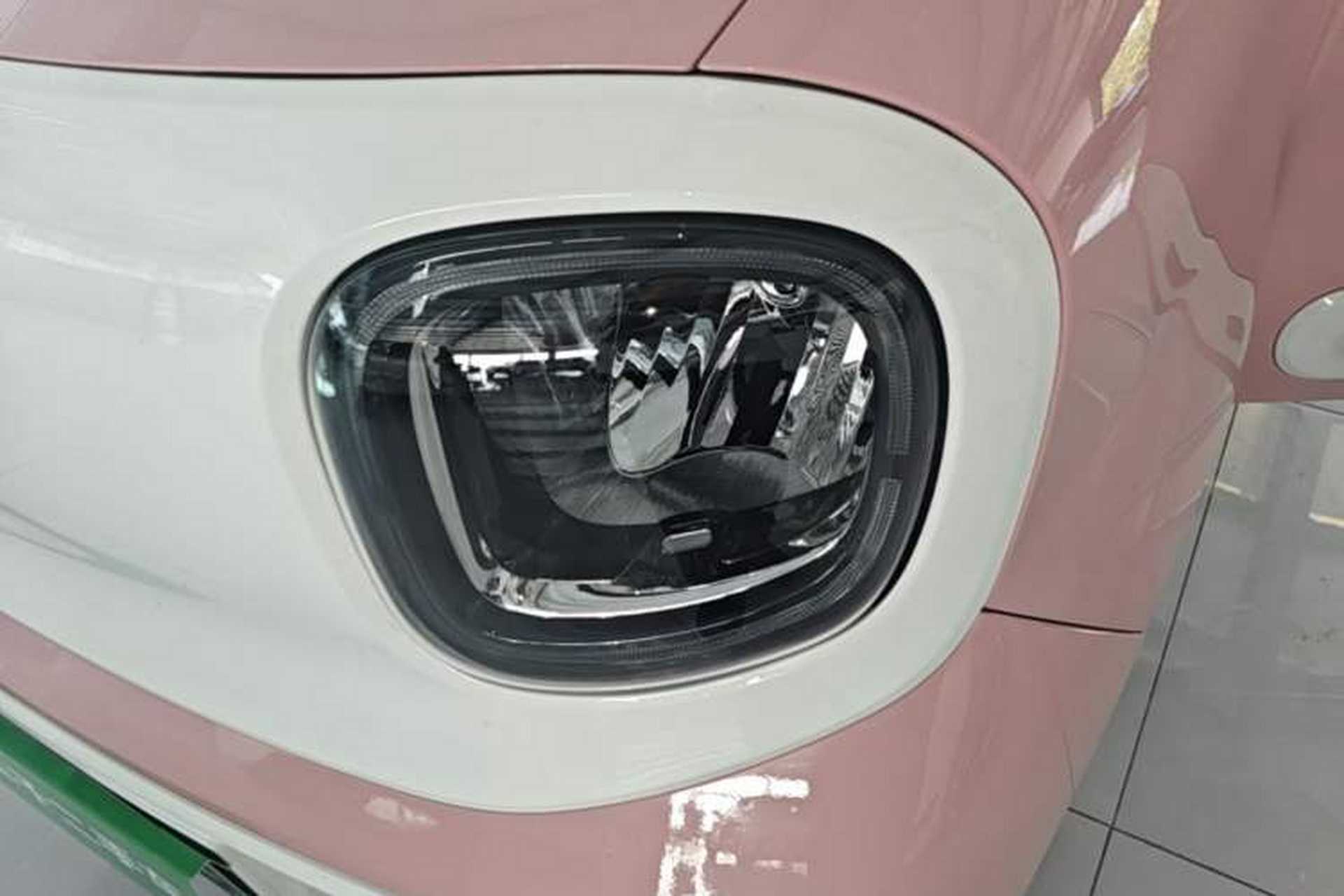 Used Bestune Pony 2025 222km Range Agile Horse Left Front Headlight