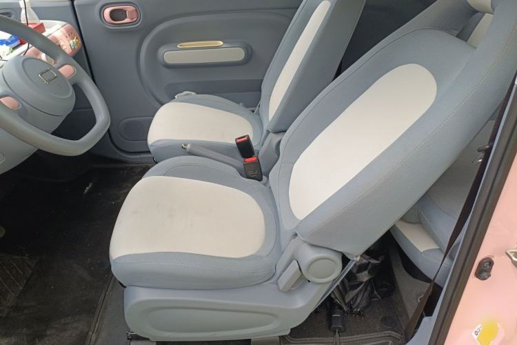 Used Bestune Pony 2025 222km Range Agile Horse Left Front Seat