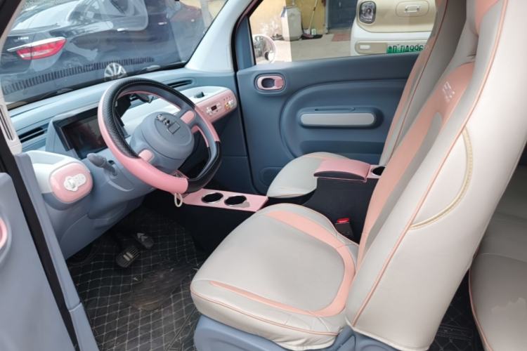 Used Bestune Pony 2025 222km Range Agile Horse Left Front Seat