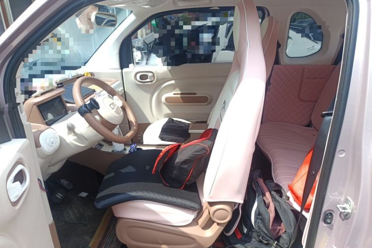 Used Bestune Pony 2025 222km Range Agile Horse Left Front Seat