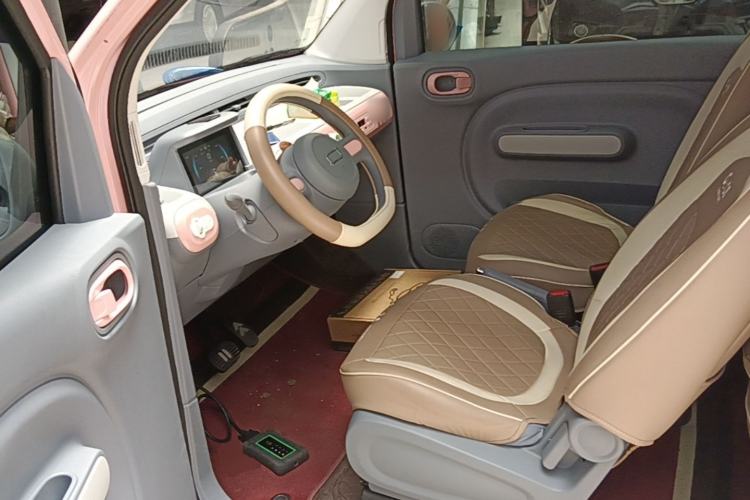 Used Bestune Pony 2025 222km Lightning Horse Left Front Seat