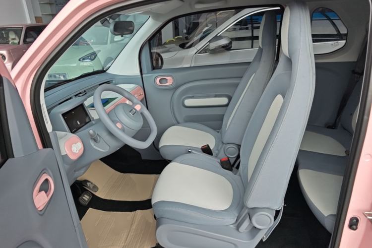 Used Bestune Pony 2025 222km Range Agile Horse Left Front Seat