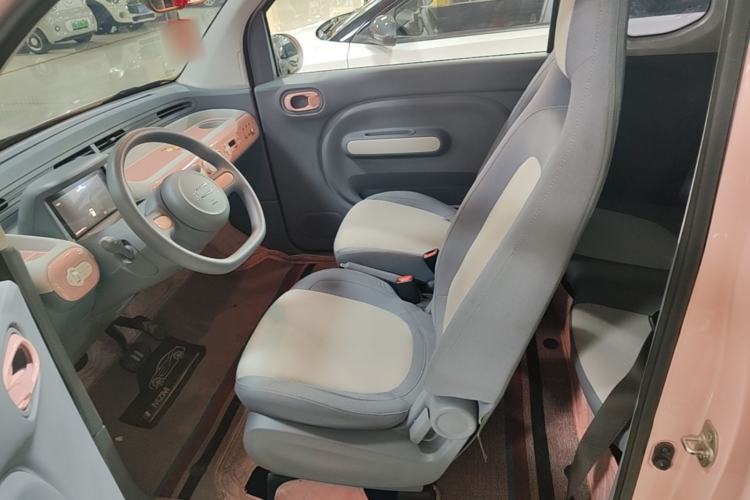 Used Bestune Pony 2025 222km Range Agile Horse Left Front Seat