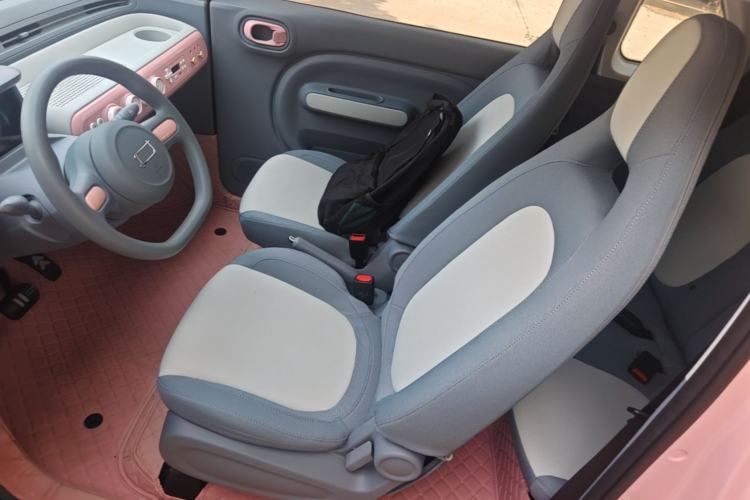 Used Bestune Pony 2025 222km Range Agile Horse Left Front Seat