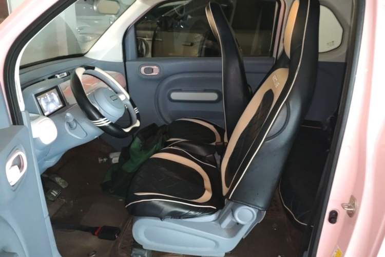 Used Bestune Pony 2025 222km Range Agile Horse Left Front Seat