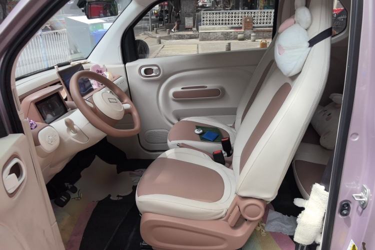 Used Bestune Pony 2025 222km Range Linglong Horse Left Front Seat