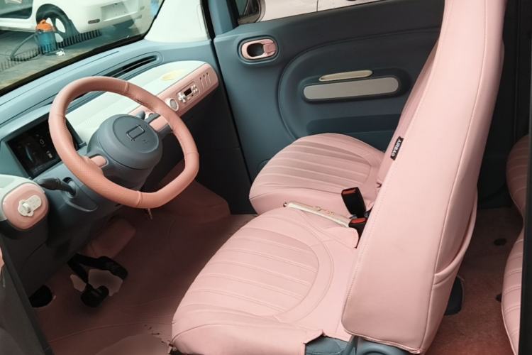 Used Bestune Pony 2025 222km Lightning Horse Left Front Seat