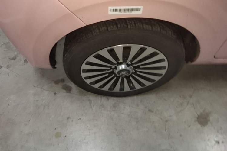 Used Bestune Pony 2025 222km Range Linglong Horse Left Front Wheel Hub