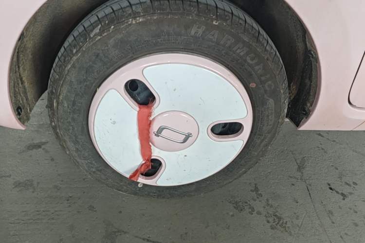 Used Bestune Pony 2025 222km Clever Horse Left Front Wheel Hub
