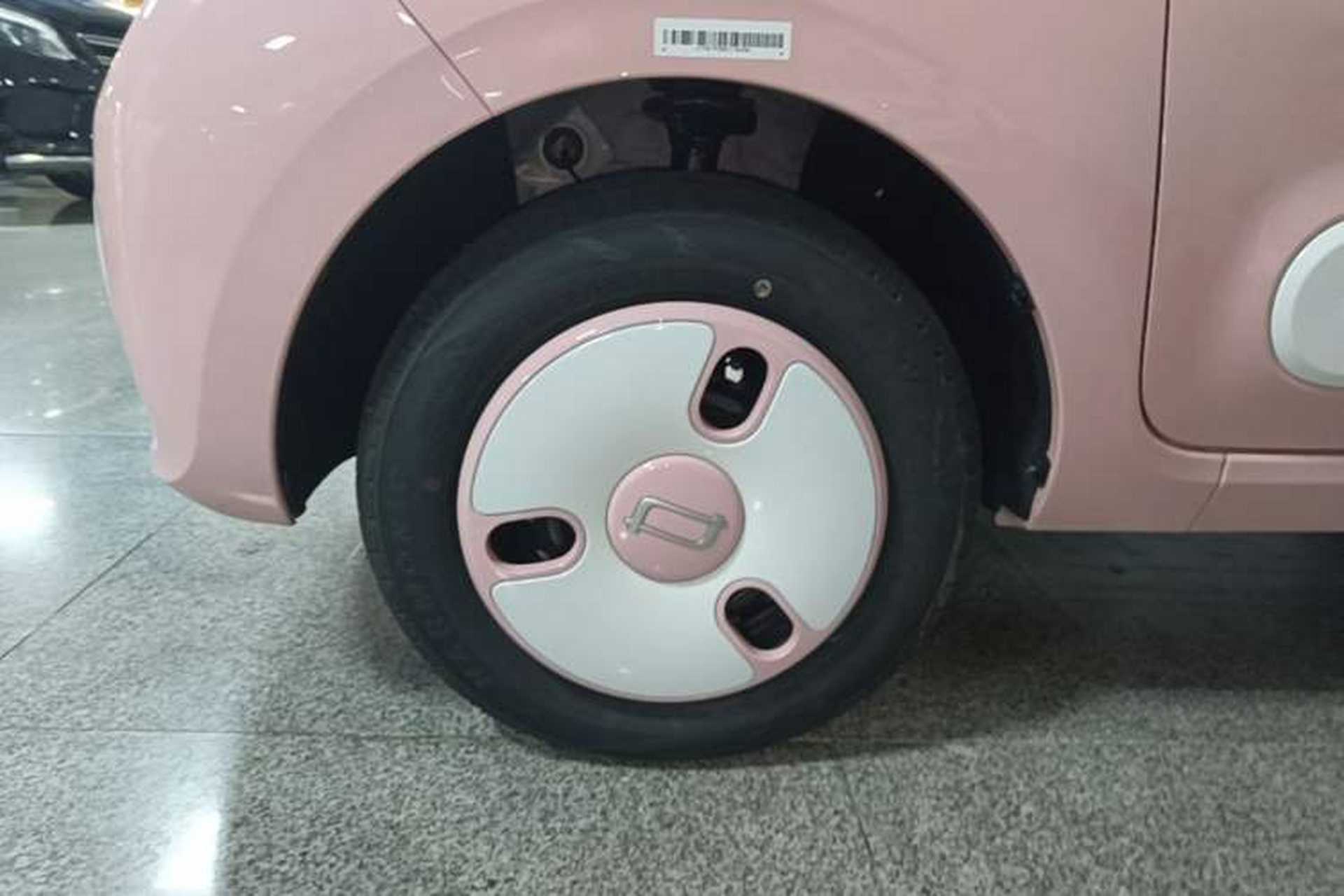 Used Bestune Pony 2025 222km Range Agile Horse Left Front Wheel Hub