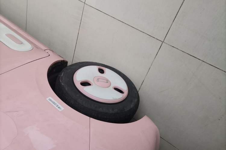 Used Bestune Pony 2025 222km Range Lingxi Horse Left Front Wheel Hub