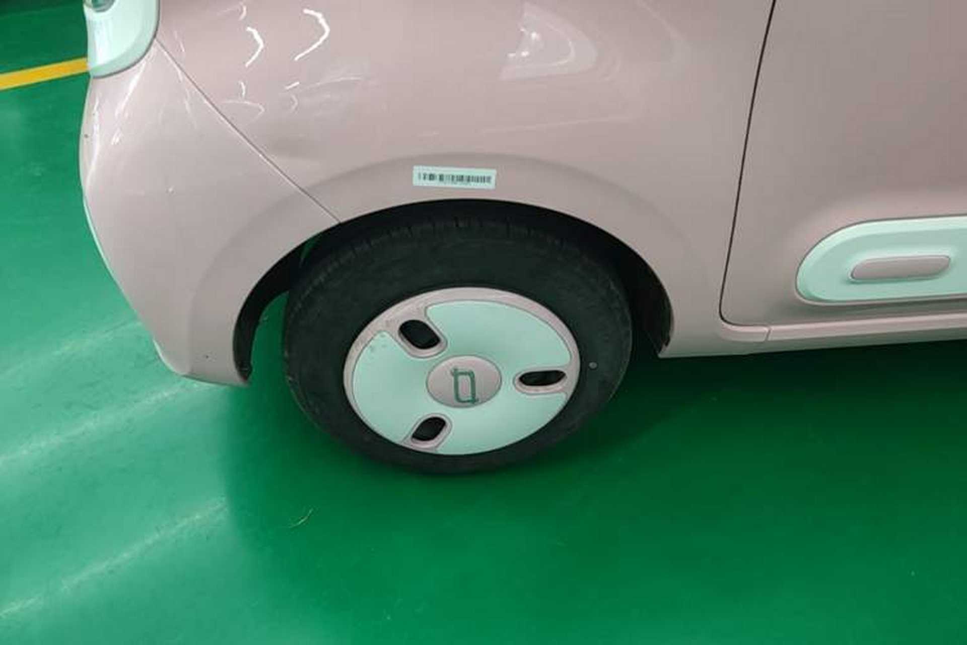 Used Bestune Pony 2025 222km Range Agile Horse Left Front Wheel Hub
