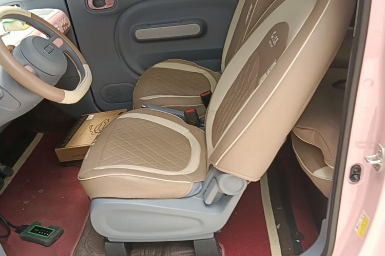 Used Bestune Pony 2025 222km Lightning Horse Left Rear Seat