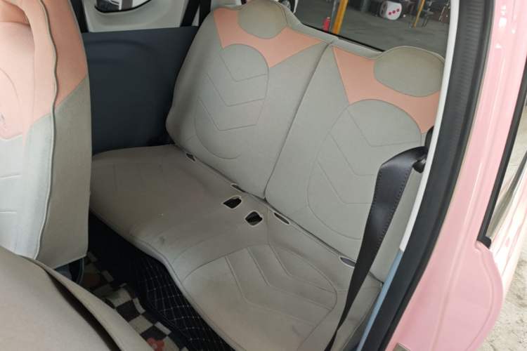 Used Bestune Pony 2025 222km Range Linglong Horse Left Rear Seat