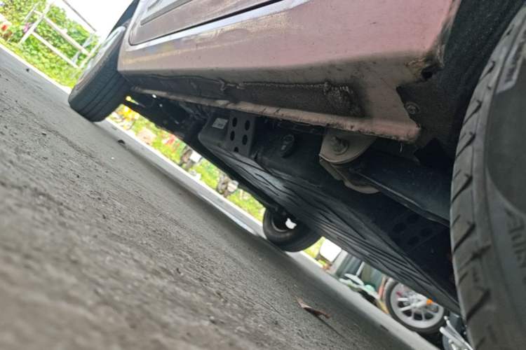 Used Bestune Pony 2025 222km Range Linglong Horse Left Side Sill