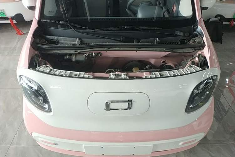 Used Bestune Pony 2025 222km Lightning Horse Engine Bay
