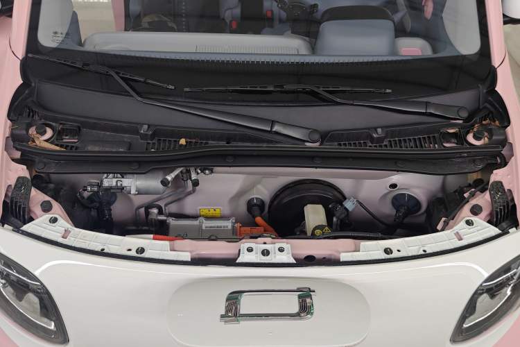 Used Bestune Pony 2025 222km Range Agile Horse Engine Bay