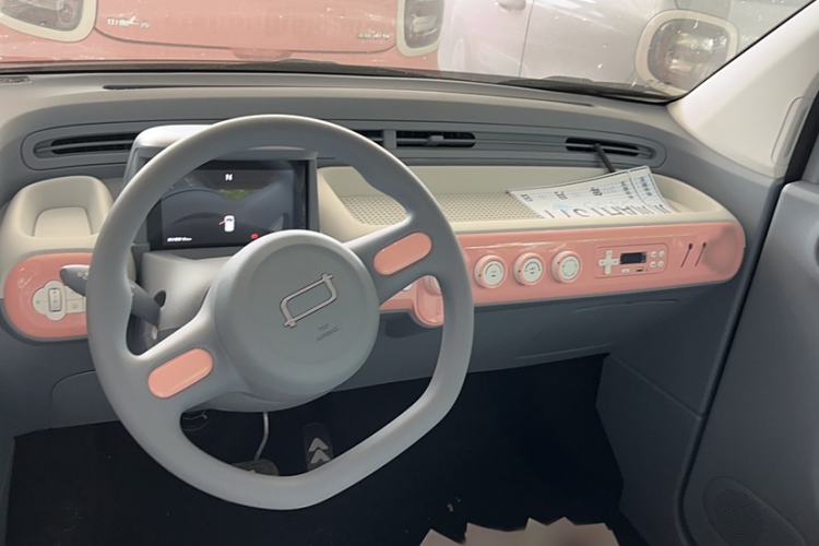 Used Bestune Pony 2025 222km Lightning Horse Interior 1