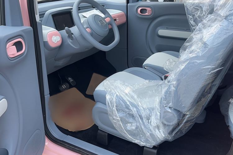 Used Bestune Pony 2025 222km Range Agile Horse Interior 1