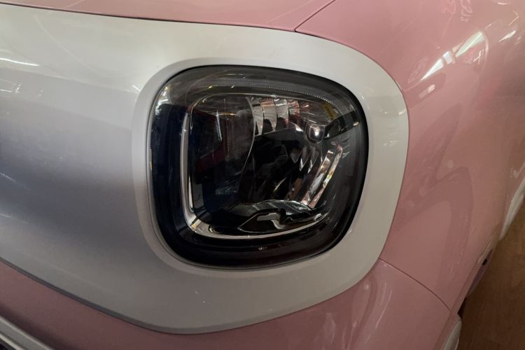 Used Bestune Pony 2025 222km Range Linglong Horse Left Front Headlight