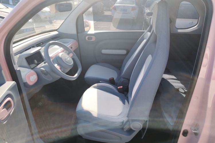 Used Bestune Pony 2025 222km Range Agile Horse Left Front Seat