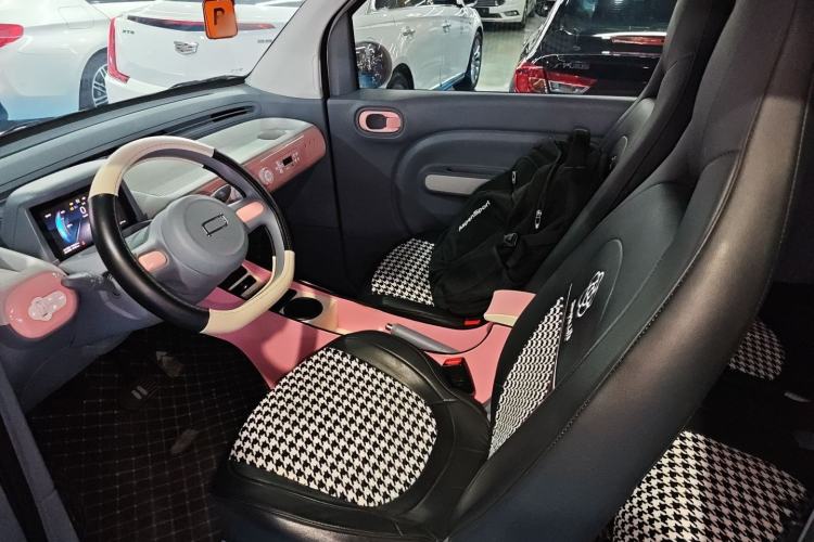 Used Bestune Pony 2025 222km Range Linglong Horse Left Front Seat