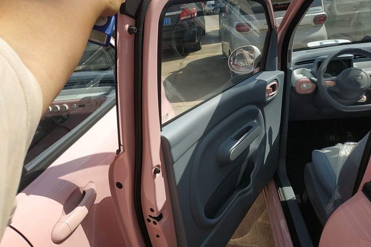 Used Bestune Pony 2025 222km Range Agile Horse Left Rear Door Interior