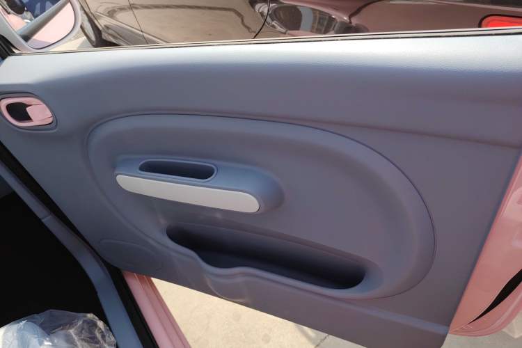 Used Bestune Pony 2025 222km Range Agile Horse Right Front Door Interior