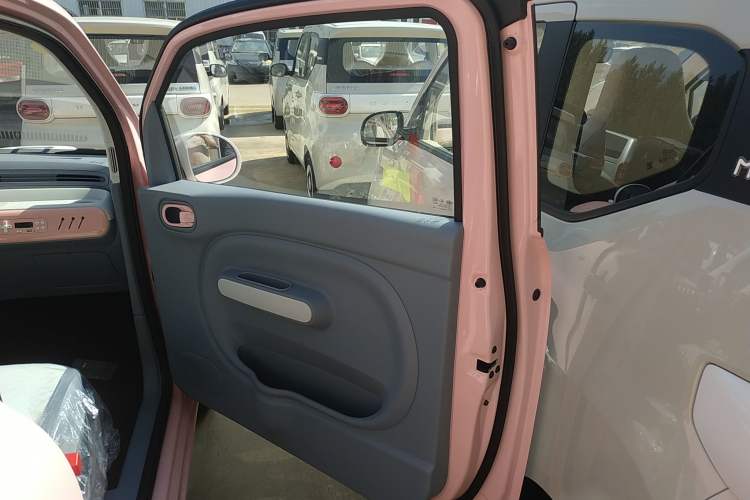 Used Bestune Pony 2025 222km Range Agile Horse Right Rear Door Interior