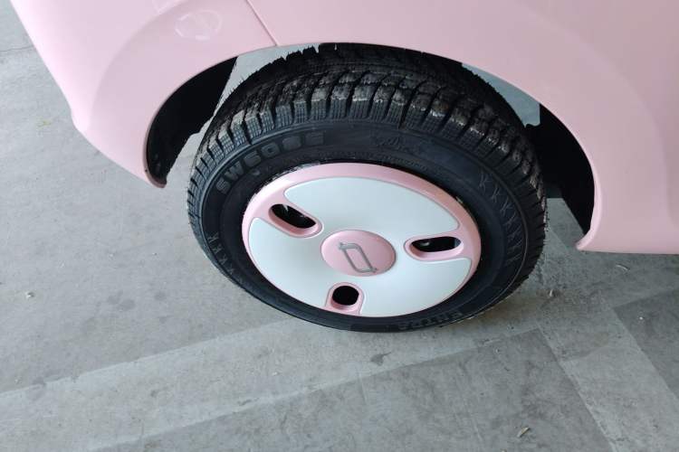 Used Bestune Pony 2025 222km Range Agile Horse Right Rear Wheel Hub